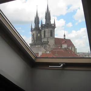 Appartamento železná, Praga